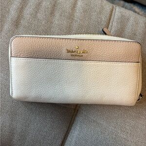 Kate Spade Cream and Tan Wallet